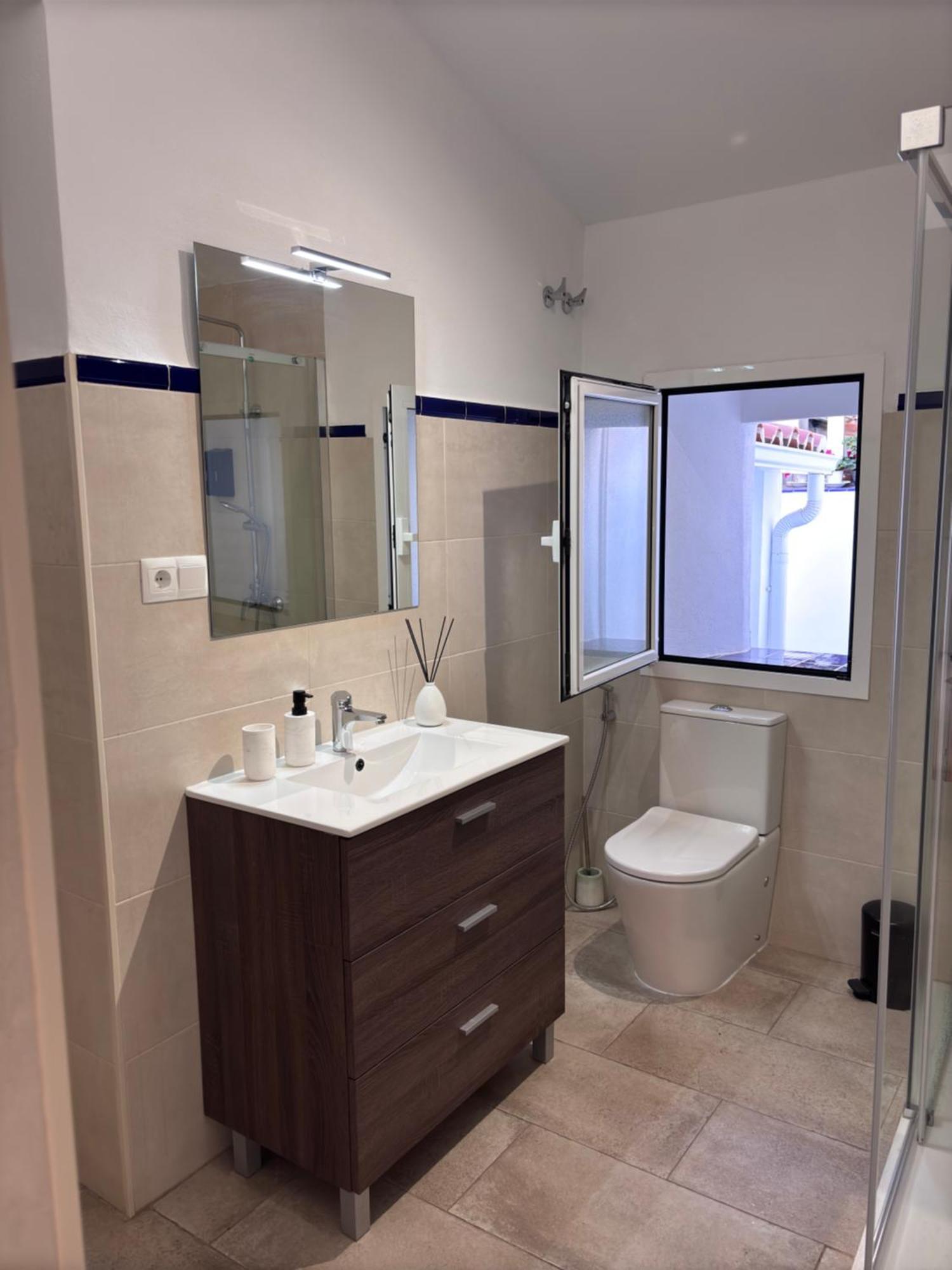 Shanti'S Andalusian Rooms Malaga Bagian luar foto