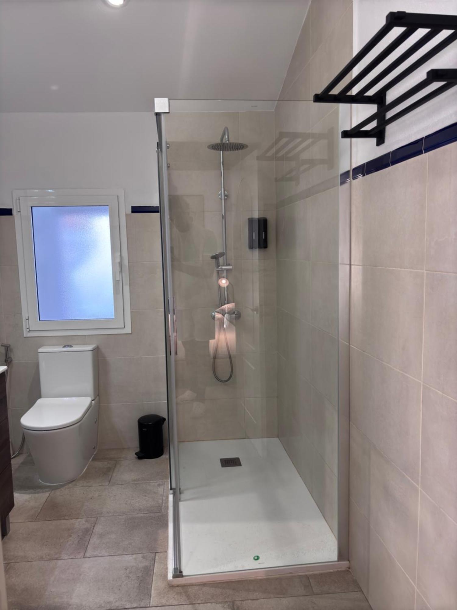 Shanti'S Andalusian Rooms Malaga Bagian luar foto